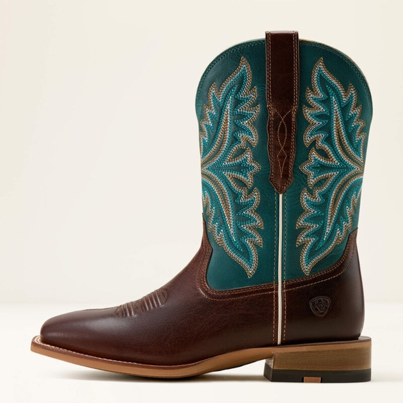 Walker Cowboy Boot - Men's Ariat Boot - Picture 2 of 7